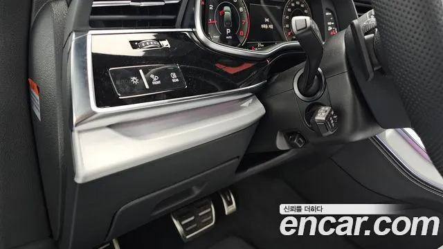 Audi Q7 55 TFSI quattro Premium — Фото автомобиля 25