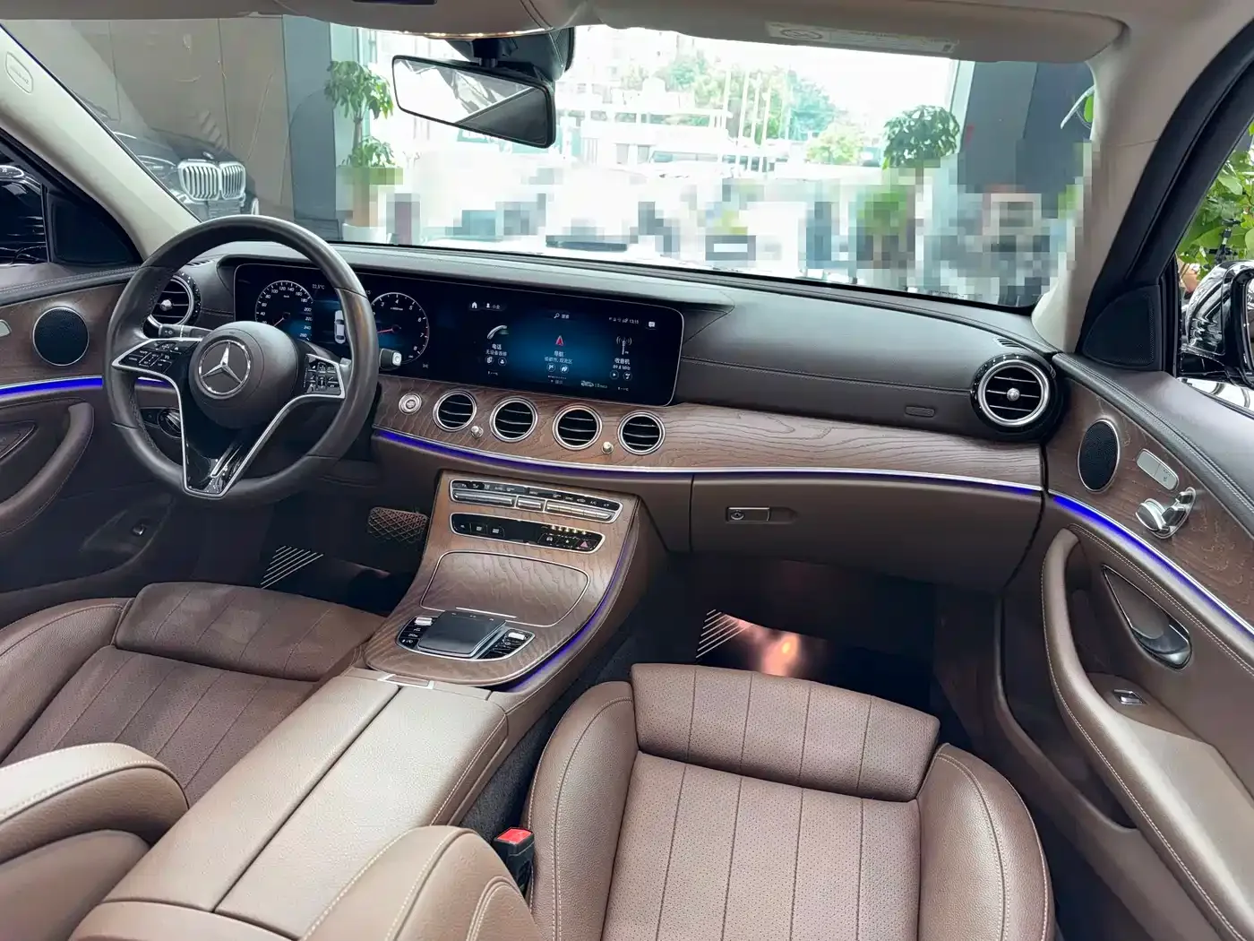 Mercedes-Benz Mercedes-Benz E-Class 2022 E 300 L Sport Fashion — Фото автомобиля 7