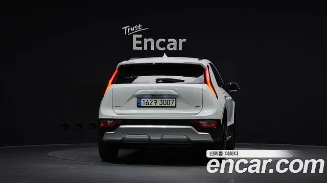 Kia Niro The All New — Фото автомобиля 4