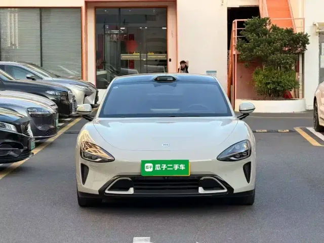 Xiaomi SU7 — Фото автомобиля 2