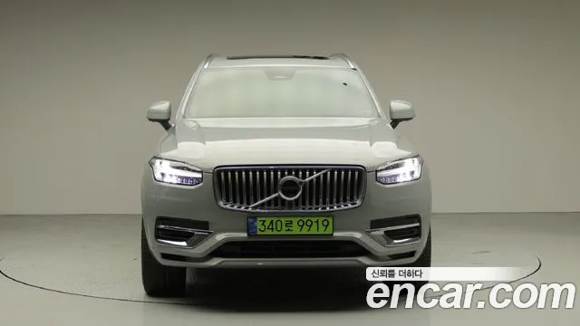 Volvo XC90 Generation 2 — Фото автомобиля 2