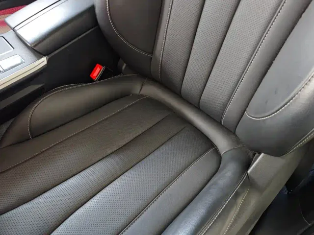 Roewe RX5 eMAX — Фото автомобиля 14