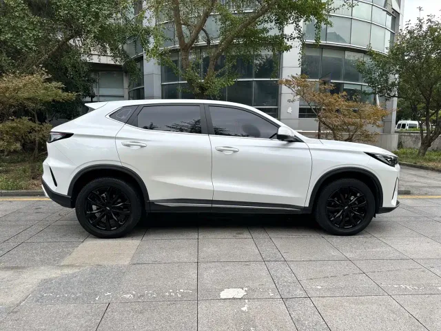 Changan X5 Plus — Фото автомобиля 11