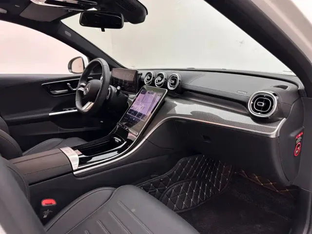 Mercedes-Benz C-Class — Фото автомобиля 11