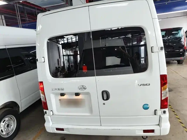 Maxus Xintu V80 — Фото автомобиля 5