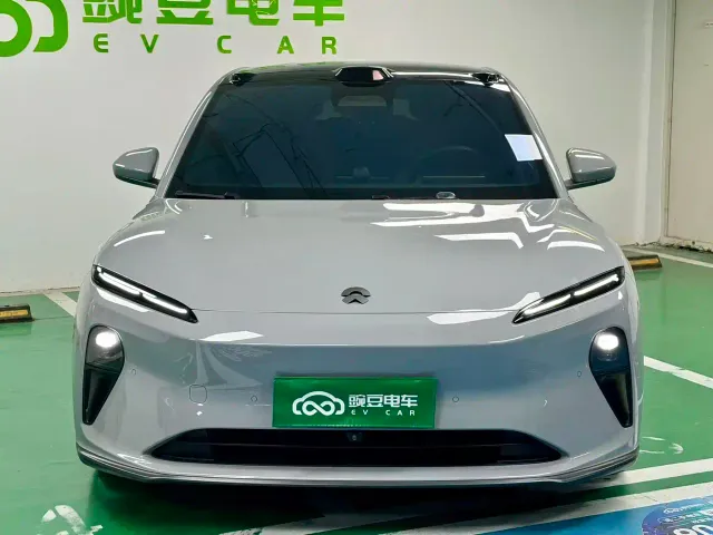 Nio ET5 Touring — Фото автомобиля 3