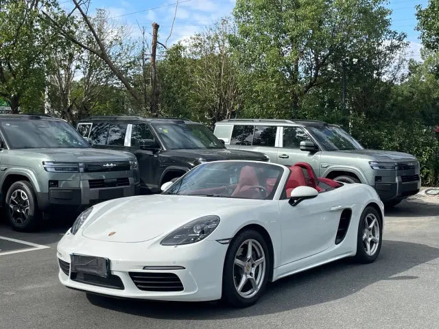 Фотография автомобиля — Porsche 718