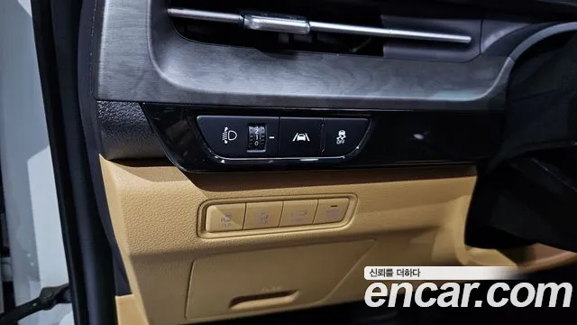 Kia Canival Carnival 4 поколение Бензин 9 мест Noblesse — Фото автомобиля 18