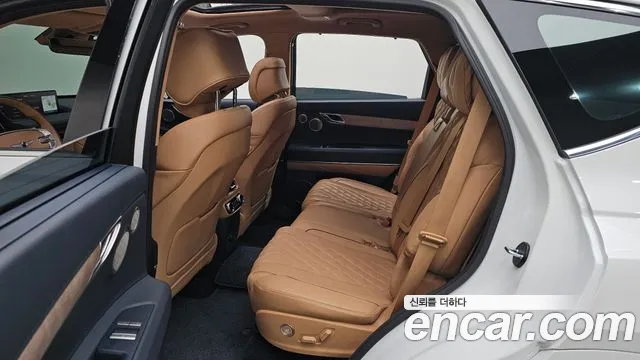 Genesis GV80 2.5T Бензин AWD — Фото автомобиля 12