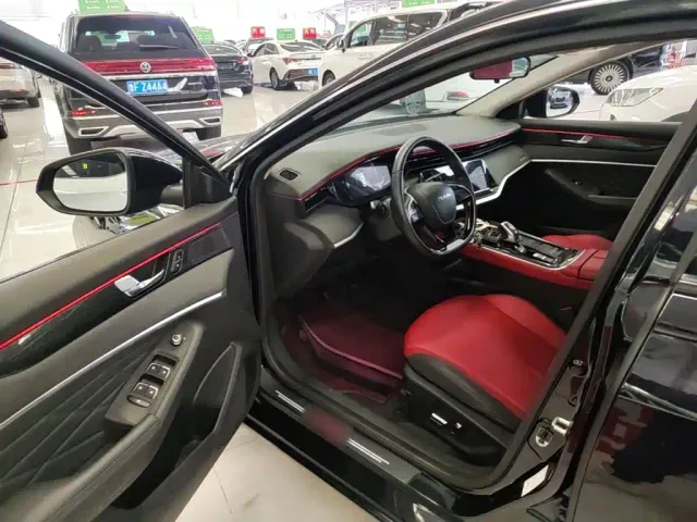 Dongfeng Yixuan MAX — Фото автомобиля 15