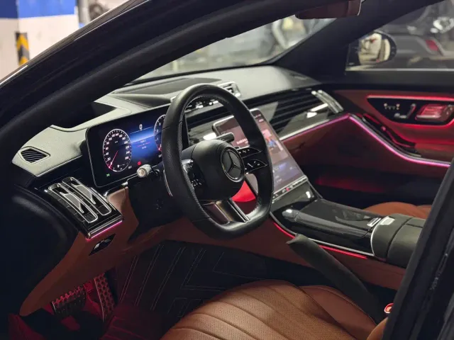 Mercedes-Benz S-Class — Фото автомобиля 4