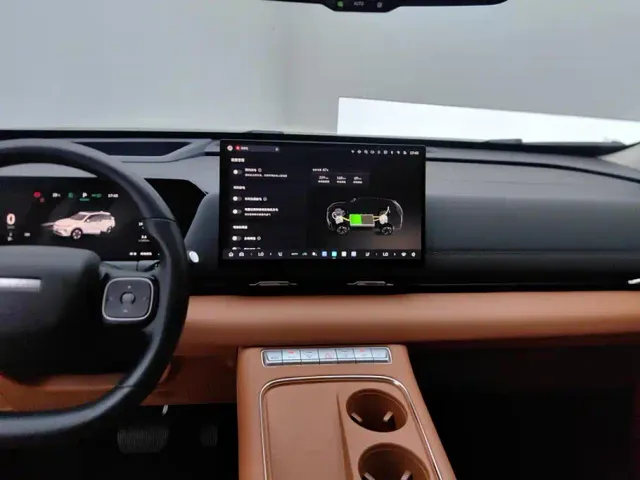 Haval Xiaolong MAX — Фото автомобиля 13