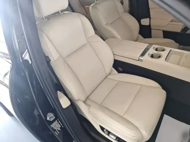 Li Auto L7 — Фото автомобиля 24