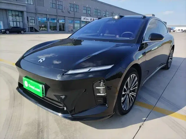 Фотография автомобиля — Nio ET5 Touring