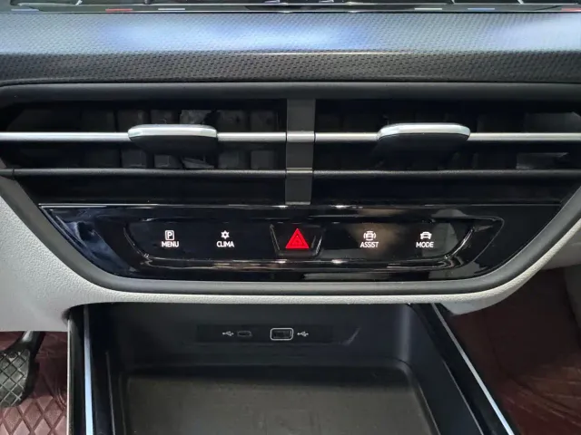 Volkswagen Lamando — Фото автомобиля 15