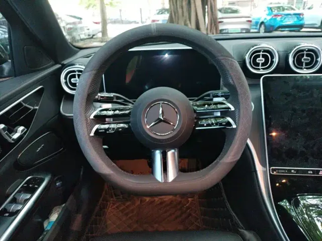 Mercedes-Benz C-Class — Фото автомобиля 11