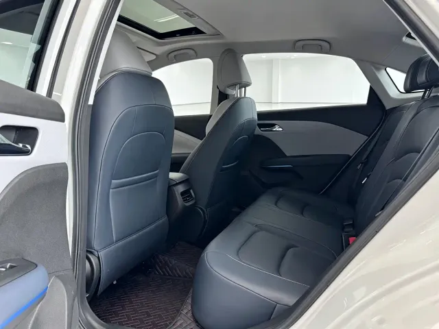 Chevrolet Monza — Фото автомобиля 11
