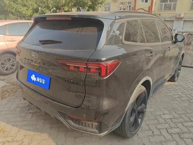 Ford Lingrui — Фото автомобиля 3