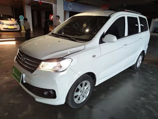 Фотография автомобиля — DFSK Fengguang 330