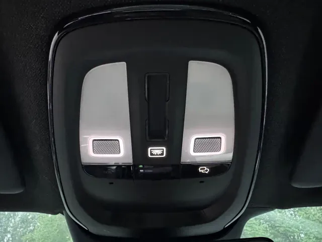 Volvo Volvo XC40 2023 Model B3 Smart Drive Fashion Edition — Фото автомобиля 14