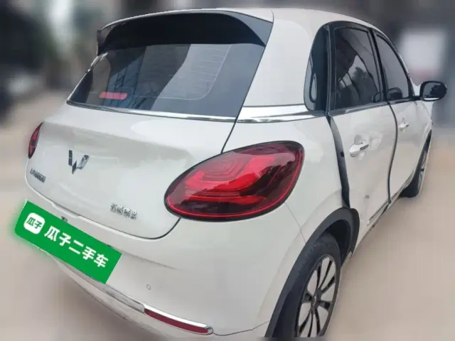 Wuling Bingo — Фото автомобиля 4