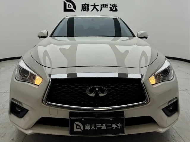 Infiniti Q50L — Фото автомобиля 2