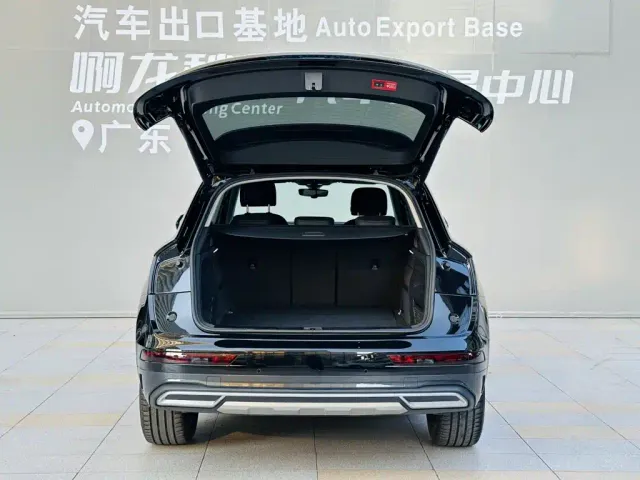 Audi Q5L — Фото автомобиля 18