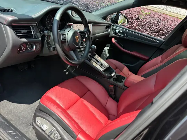 Porsche Macan — Фото автомобиля 4