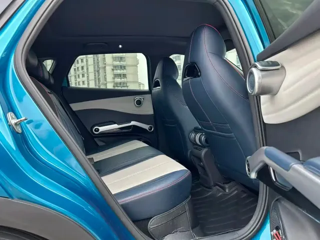 BYD Yuan PLUS — Фото автомобиля 20