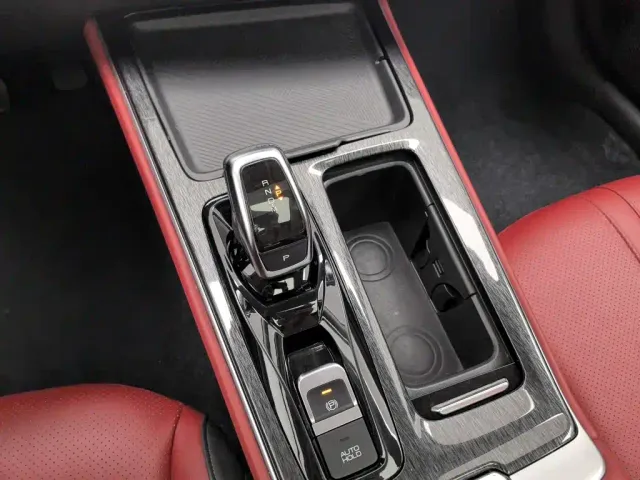 Dongfeng Yixuan MAX — Фото автомобиля 13