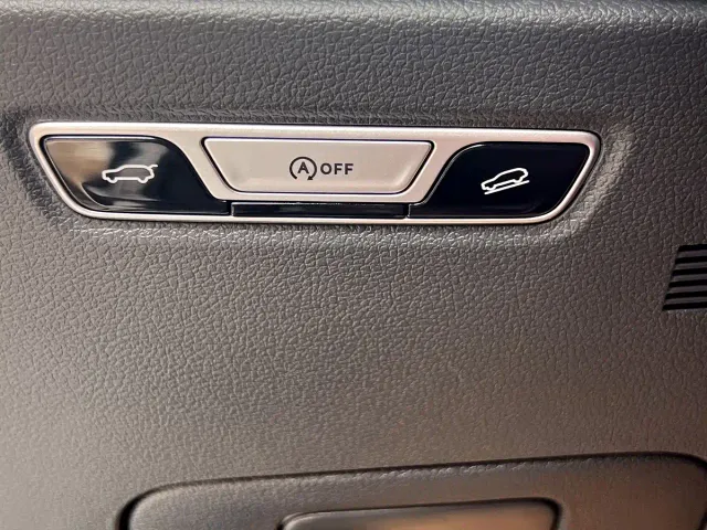 Hongqi HS5 — Фото автомобиля 18