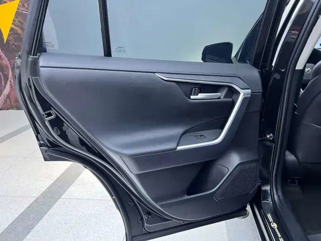 Toyota Wildlander — Фото автомобиля 29