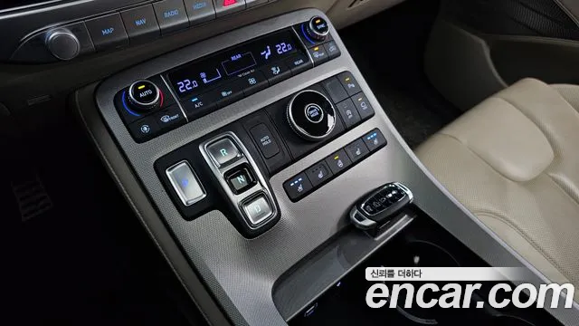 Hyundai Palisade Palisade Дизель 2.2 2WD — Фото автомобиля 8