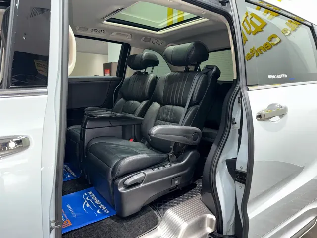 Honda Odyssey — Фото автомобиля 9