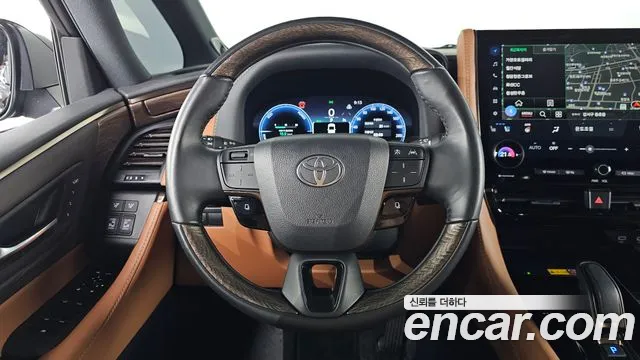 Toyota Alphard Generation 4 — Фото автомобиля 13