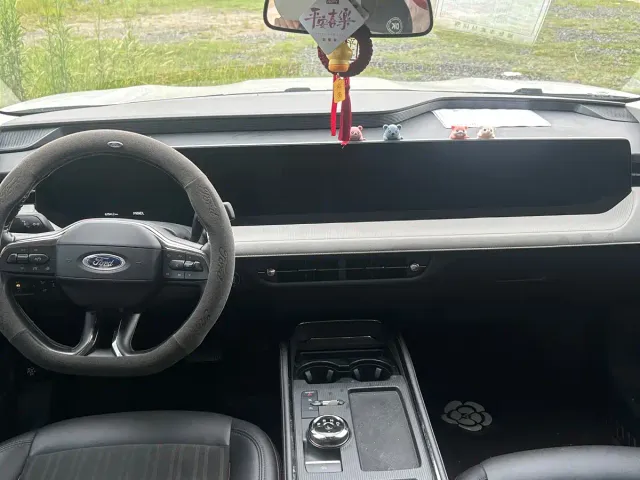 Ford Mondeo — Фото автомобиля 6