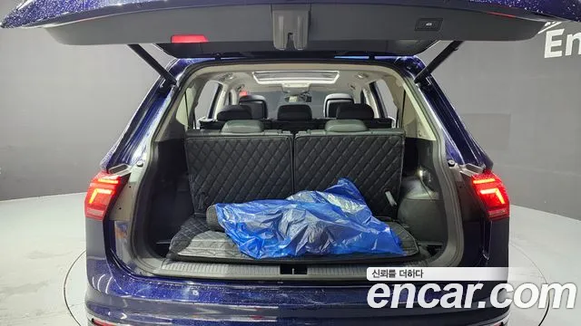 Volkswagen Tiguan — Фото автомобиля 20