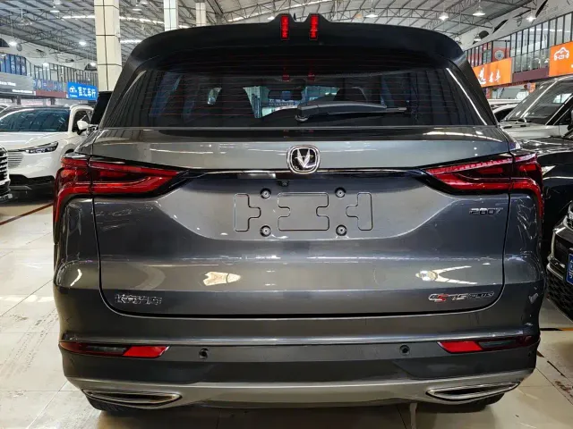 Changan CS75 Plus — Фото автомобиля 5