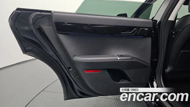 Hyundai Grandeur GN7 — Фото автомобиля 14