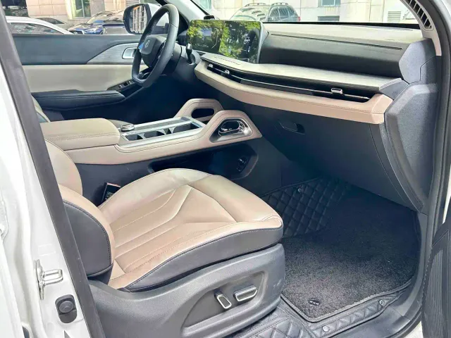 Changan Scenic RV — Фото автомобиля 11