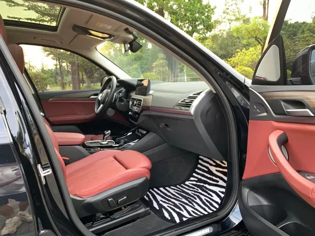 BMW X3 — Фото автомобиля 10
