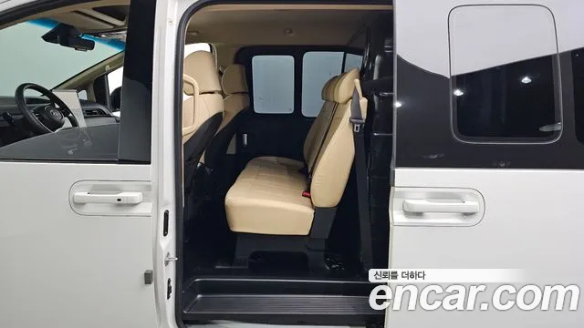 Hyundai Staria Staria L3.5 Карго 5 мест — Фото автомобиля 12