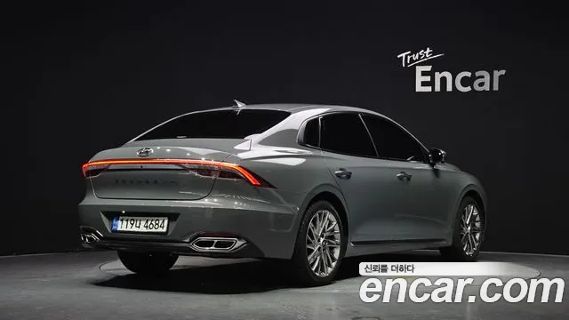 Hyundai Grandeur — Фото автомобиля 2