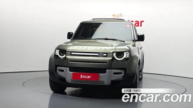 Land Rover Defender Defender (L663) — Фото автомобиля 3