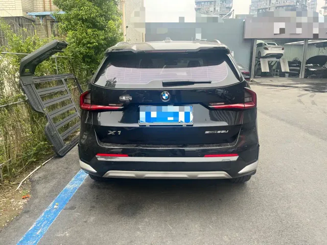 BMW X1 — Фото автомобиля 9