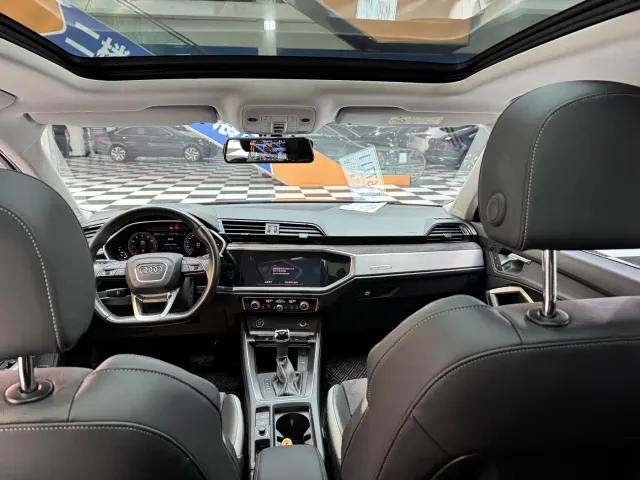 Audi Q3 — Фото автомобиля 19