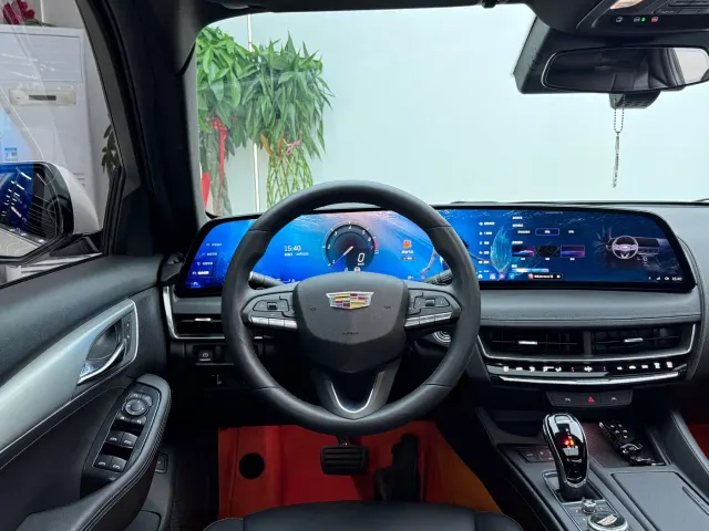 Cadillac CT5 — Фото автомобиля 8