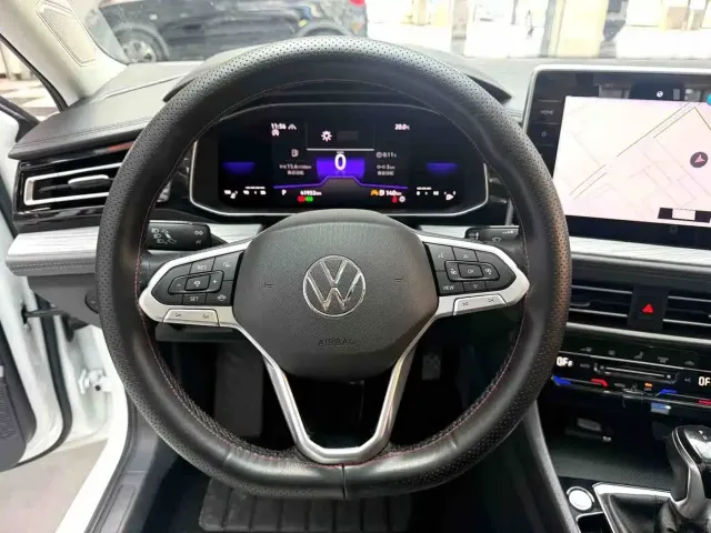 Volkswagen Sagitar — Фото автомобиля 11