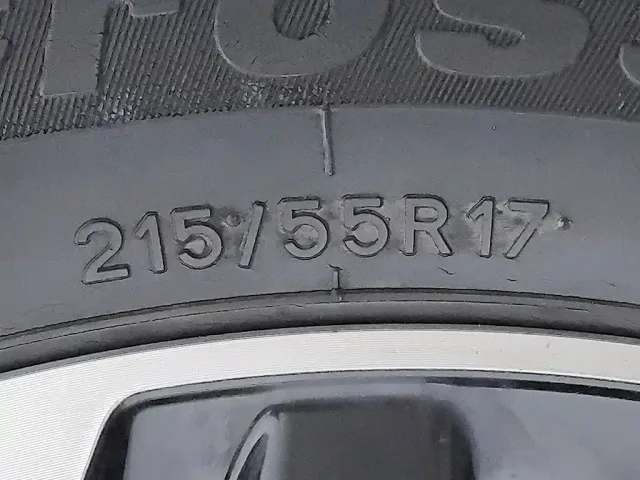 Forthing Fengxing SX6 — Фото автомобиля 24