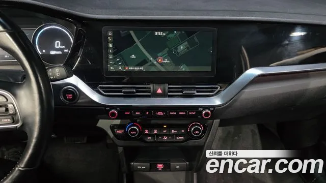 Kia Niro Niro Plus Air — Фото автомобиля 13